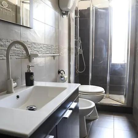 شقة Due Minuti Dal Mare Con Balcone Vista Mare