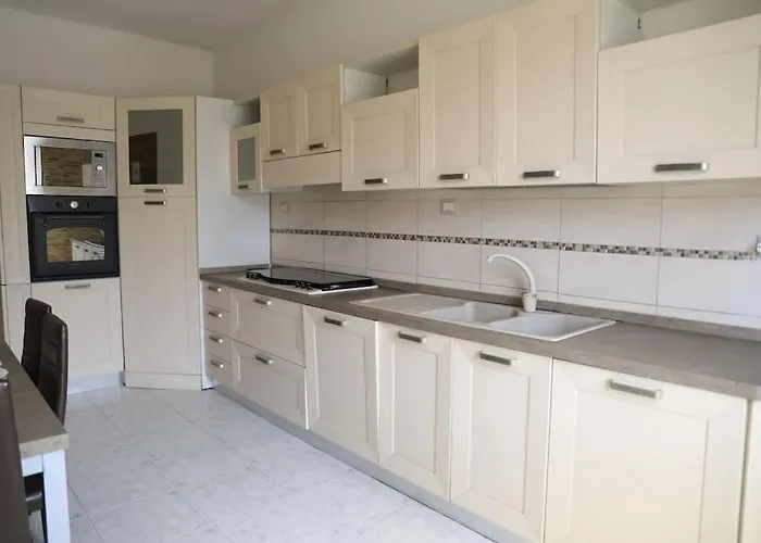 Due Minuti Dal Mare Con Balcone Vista Mare Apartamento *