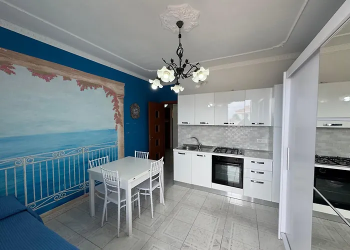 Apartamento Due Minuti Dal Mare Con Balcone Vista Mare Tropea