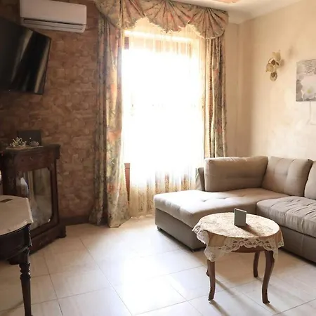 Appartamento Due Minuti Dal Mare Con Balcone Vista Mare
