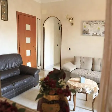 Due Minuti Dal Mare Con Balcone Vista Mare Appartement