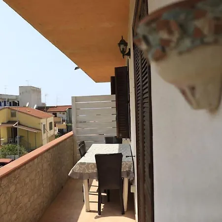 Due Minuti Dal Mare Con Balcone Vista Mare Appartement