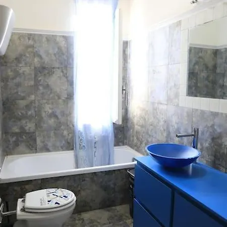 Due Minuti Dal Mare Con Balcone Vista Mare *