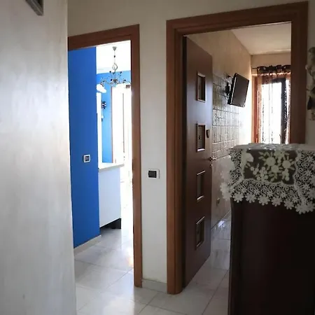 Appartamento Due Minuti Dal Mare Con Balcone Vista Mare Tropea