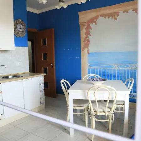 Due Minuti Dal Mare Con Balcone Vista Mare *