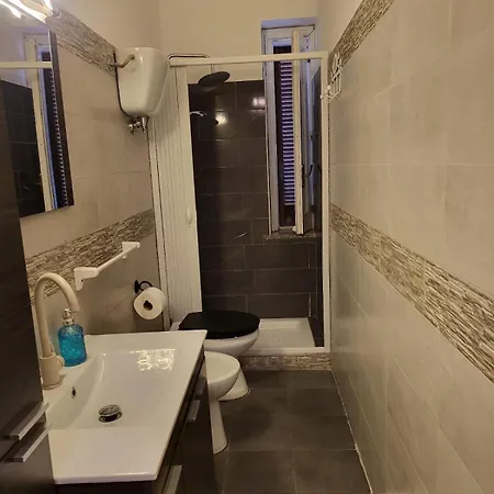 Due Minuti Dal Mare Con Balcone Vista Mare * Tropea