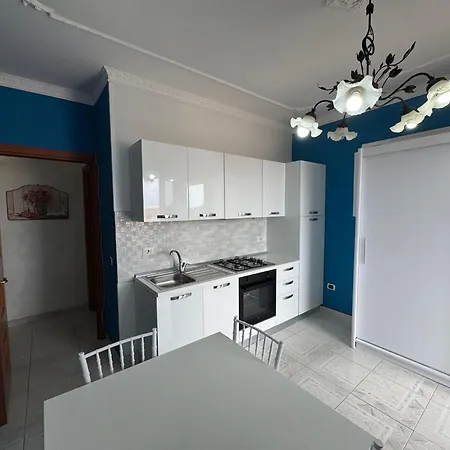 Due Minuti Dal Mare Con Balcone Vista Mare Διαμέρισμα Tropea