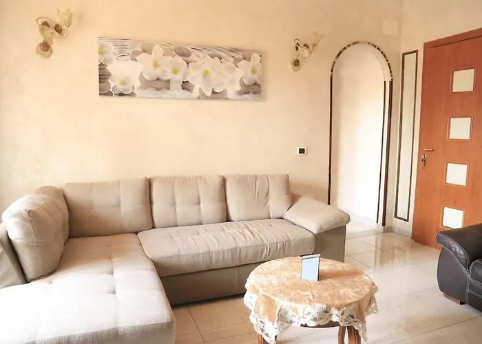 Due Minuti Dal Mare Con Balcone Vista Mare