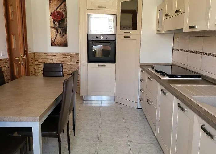 Due Minuti Dal Mare Con Balcone Vista Mare *